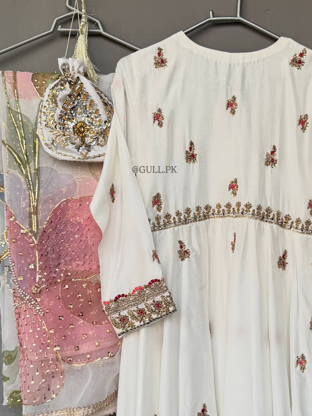 NOOR - Kalidar / Peshwas set